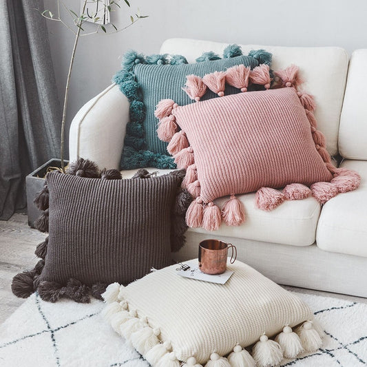 Cozy Pillow (Nordic-Style)
